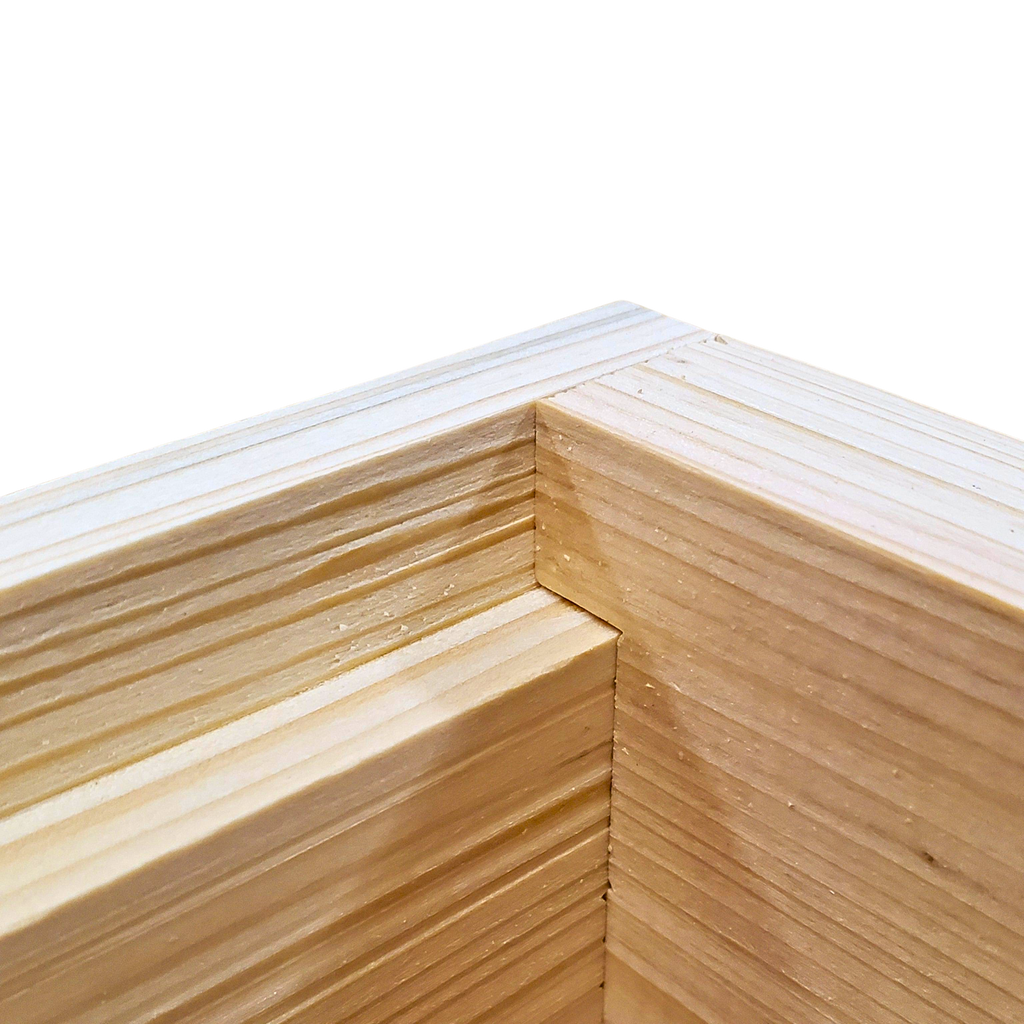 8-Frame Cypress Medium 6 5/8-inch Super Box