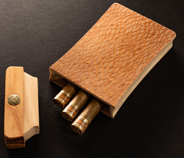 Quarter-sawn Australian Lacewood Travel Humidor by Benchmark Humidors - Proud Libertarian - Benchmark Humidors